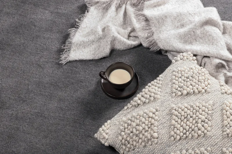 Ulla Matte Rund 200 cm - Mørkegrå - Tekstiler & tepper - Teppe & matte - Moderne matte - Ullteppe