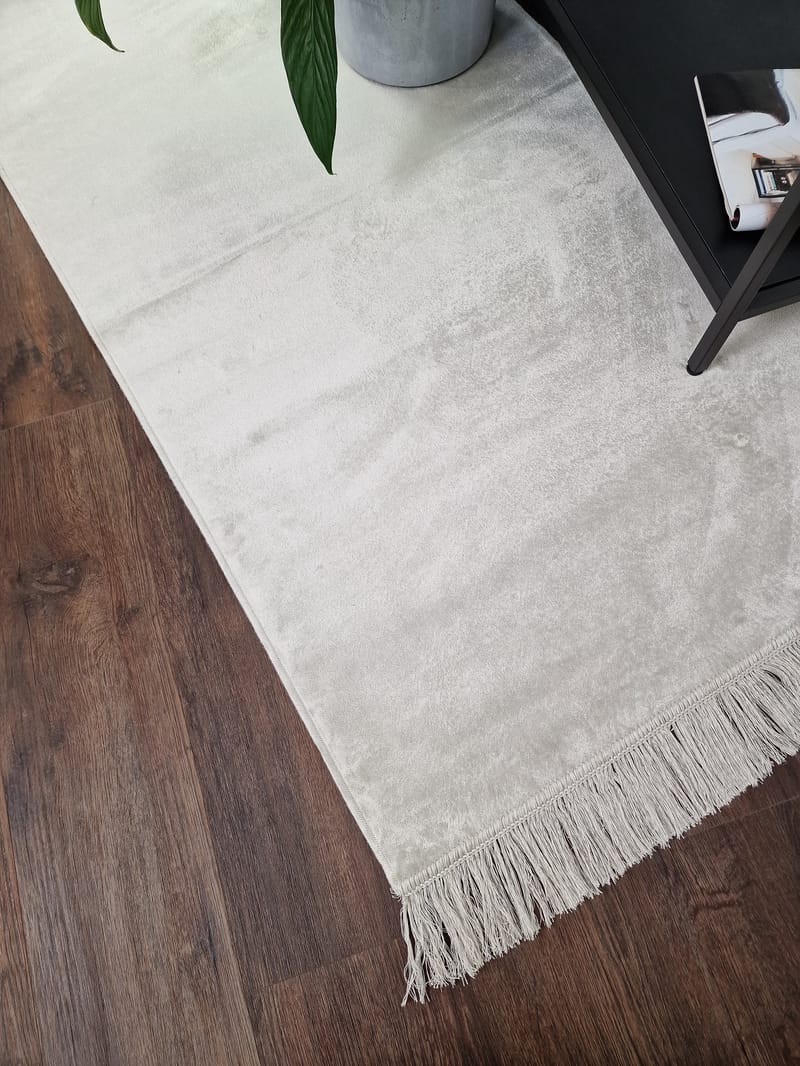 Granada viskosematte 80x300 cm - Sølv - Tekstiler & tepper - Teppe & matte - Moderne matte - Viskosematter