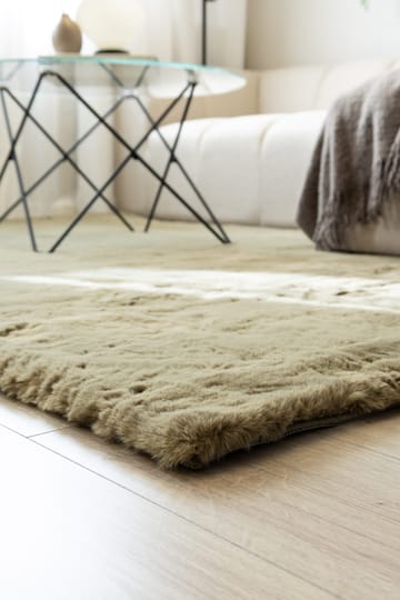 Maskinvevd teppe KM Home Heaven Deluxe KVADRAT 200x200 Olivengrønn - Olivengrønn - Tekstiler & tepper - Teppe & matte - Moderne matte - Wiltontepper