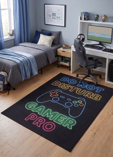 Maskinvevd teppe KM Home Play Gamer 120x160 Svart - svart - Tekstiler & tepper - Teppe & matte - Spesialmatte - Gamingmatte