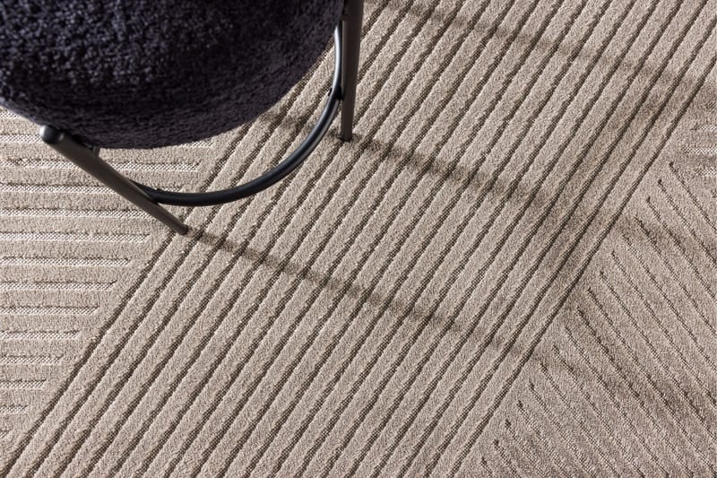 Aron Plastmatte 240x340 cm - Brun - Tekstiler & tepper - Teppe & matte - Utendørs tepper - Plasttepper