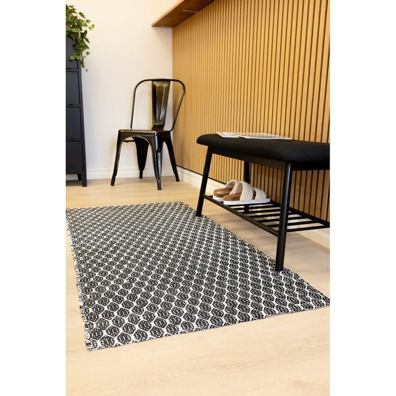 Plastteppe Hilma Link - 70x200 cm, Svart - Tekstiler & tepper - Teppe & matte - Utendørs tepper - Plasttepper