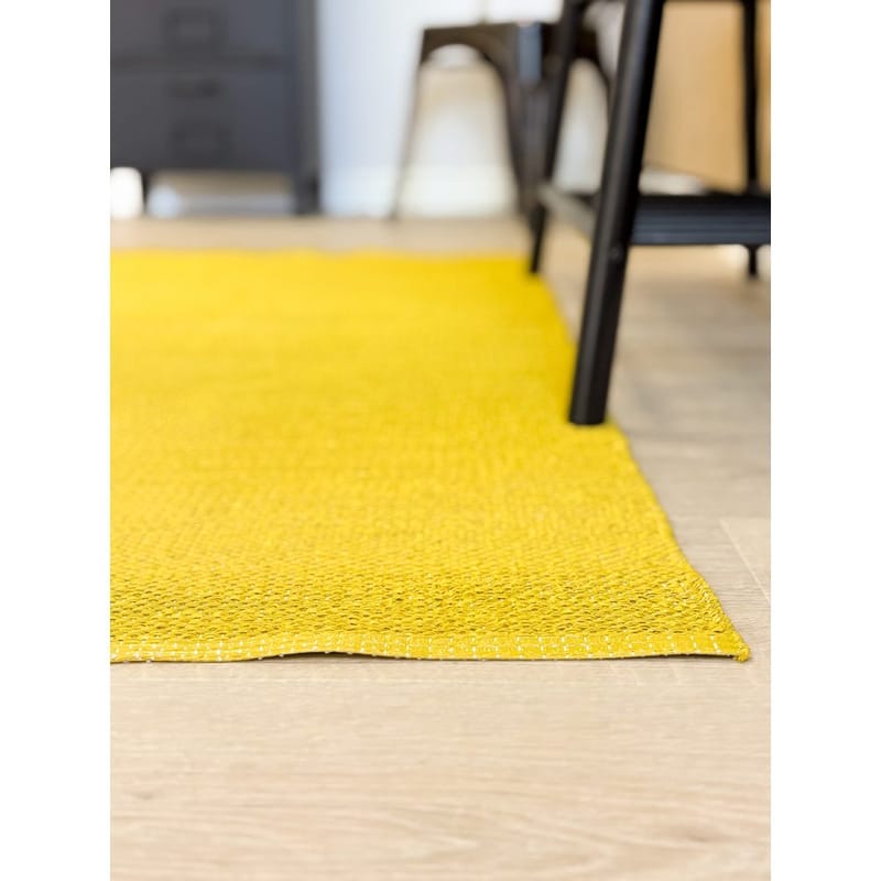 Plastteppe Hilma Plain - 70x200 cm, Gul - Tekstiler & tepper - Teppe & matte - Utendørs tepper - Plasttepper