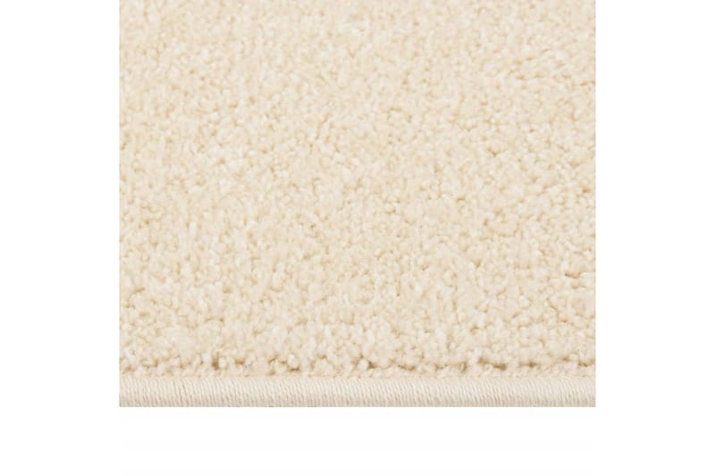 Teppe med kort luv 140x200 cm kremhvit - Krem - Plastmatte balkong - Plasttepper